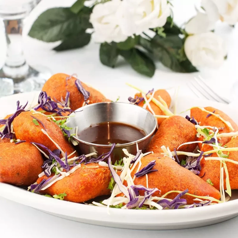 Paneer Pakora - Popular vegetarian appetizer at Food Mahal Regina